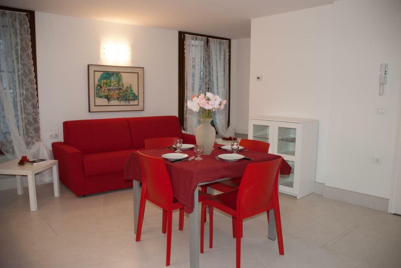 Ca' Priuli 1 Apartment Venice Ngoại thất bức ảnh