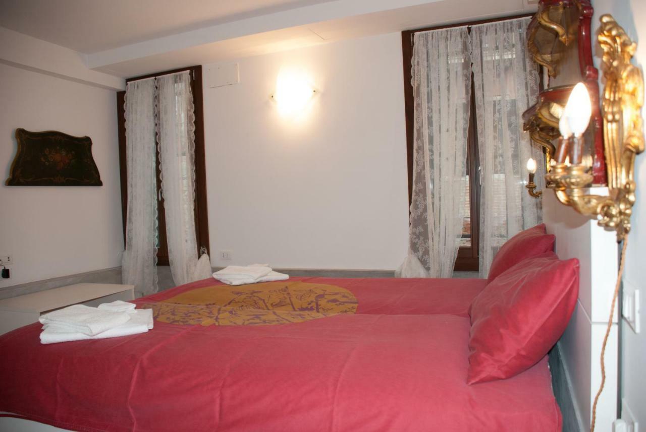 Ca' Priuli 1 Apartment Venice Ngoại thất bức ảnh